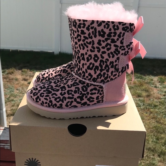 UGG T EXOTIC BAILEY BOW II - Picture 6 of 7